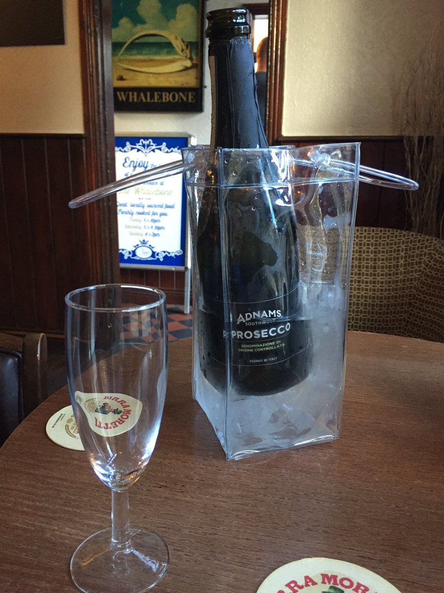 CleanersJohnson's tweet image. All for me 🍸😊