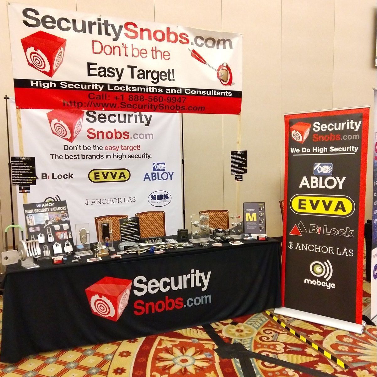 SecuritySnobs's tweet image. DEF CON 26 Vendor Area is officially OPEN (Octavius). We are next to @theKeyport and across from @toool, thanks @defcon! Featuring the latest from  @Mobeye, @EVVAsecurity, @TiGrLock, Anchor Las, Abloy, BiLock and more.
