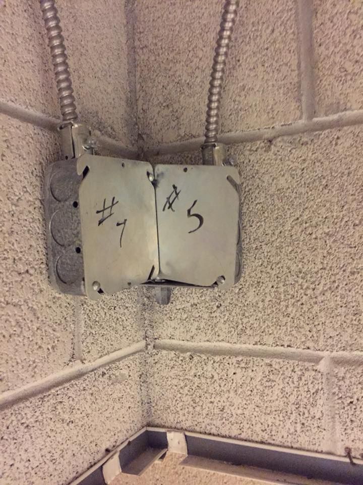 ServiceTitan's tweet image. Any guesses as to how one would go about opening box number 5? 😂 #FridayFail #ElectricalFail 🔌⚡