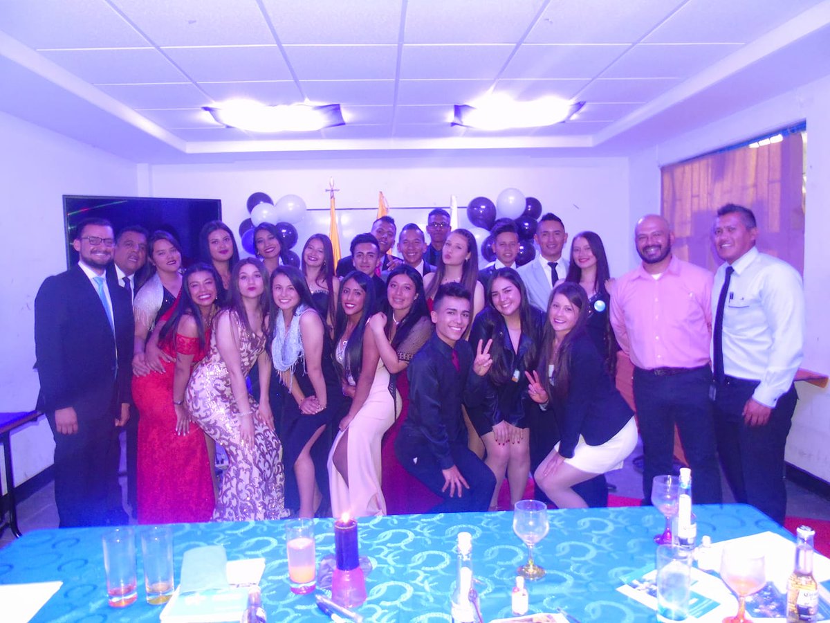 Naniis_8's tweet photo. Lo Logramos.. Se Acaboooooooo #AProducir 😊 https://t.co/CKMeP8K7Bw
