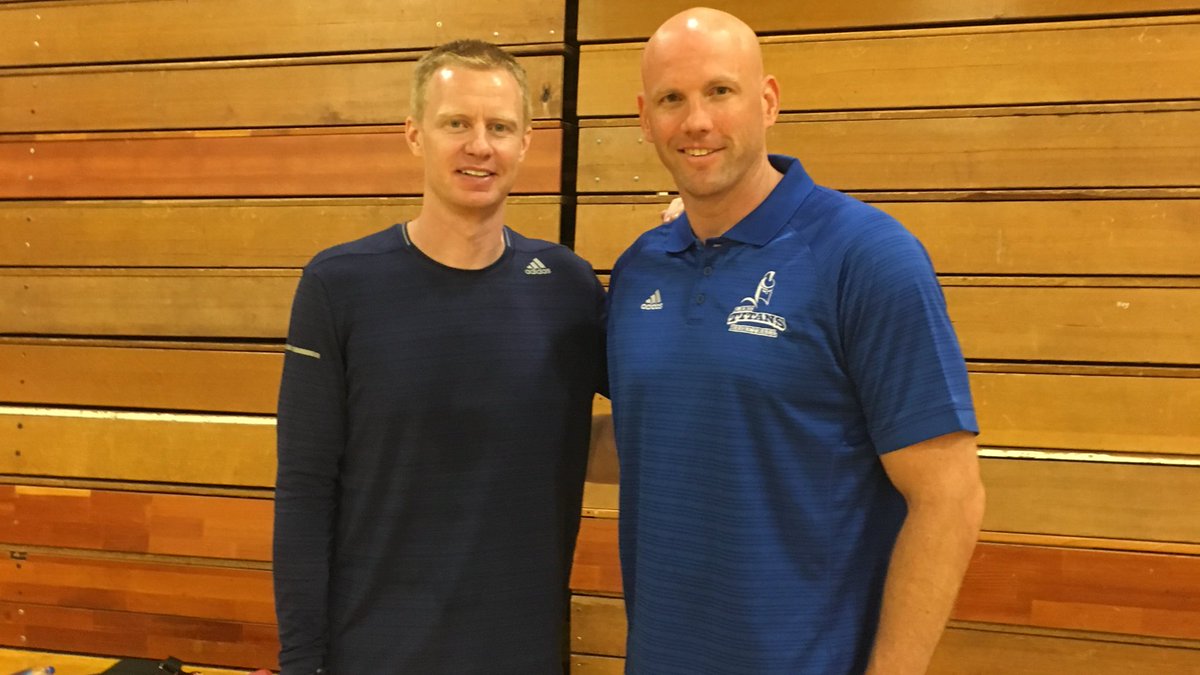 PhilBeckner's tweet photo. Loved having @MattZosel swing by workouts to share ideas! Really excited to see the impact he makes for @LaneTitansHoops Special people do special things. 💪💪💪 @Dame_Lillard @OAnunoby https://t.co/Ej6dBEgUX0