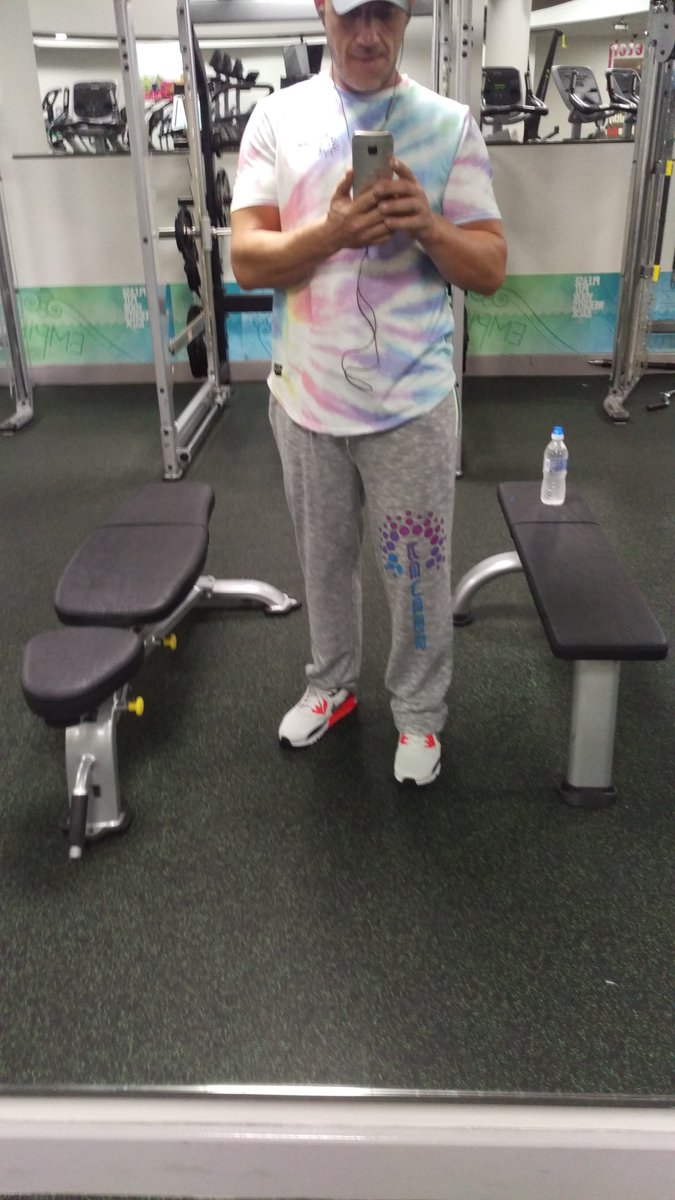 RenesisProject's tweet image. Live it, love it, wear it ! = )