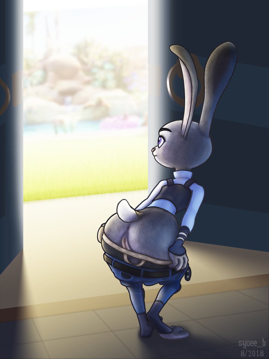 syoee_b's tweet photo. "When in Rome ..." -
judy figured she grew up with dozens of siblings and never had any privacy anyway, might as well join in and one-up nick (who is now the one having trouble keeping his composure) ... ^^ https://t.co/Gw1aNrJkYq