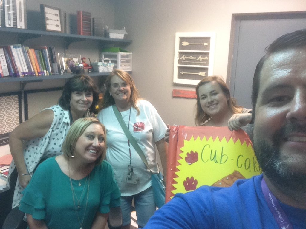 mdhorney's tweet photo. Our amazing Office of instruction Administrator Crystal. #Jbpride #bebrave https://t.co/wkweISFUhv