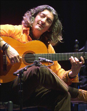 moraoeterno's tweet photo. Moraito siempre Presente su Genialidad #MoraoETERNO https://t.co/gjILmsW8Ef