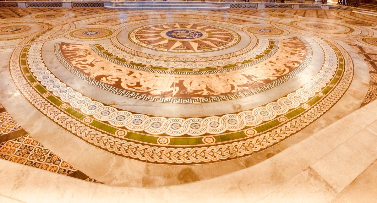 PeterLeadbetter's tweet photo. Staggering Minton tile floor; Liverpool’s St George’s Hall; lucky to view & admire with crowds of fine excited visitors @CultureLPool @LiverpoolTweeta @YOLiverpool @Lpool_Pics_2013 @Liverpool1207 @scouseliving @scouseliving https://t.co/iSpV4SAvD6