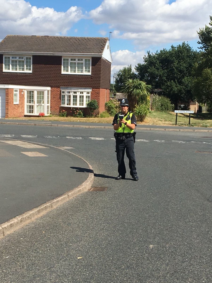 Earlier this week officers from @WestBromwichWMP conducted a speed operation on Europa Avenue and Beaconview Road West Bromwich in response to community concerns re: speeding. Several motorists were reported for excess speed #thinkchild #slowdown #savelives #reduceroadcasualties