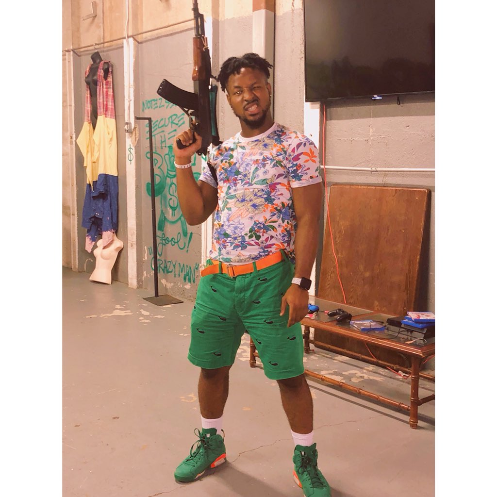 MaxxFreeze's tweet photo. Killmonger didn’t die ♻️🦊
#RebirthStudios #Fashionaire #Stylust https://t.co/HaH9L5ZvBb