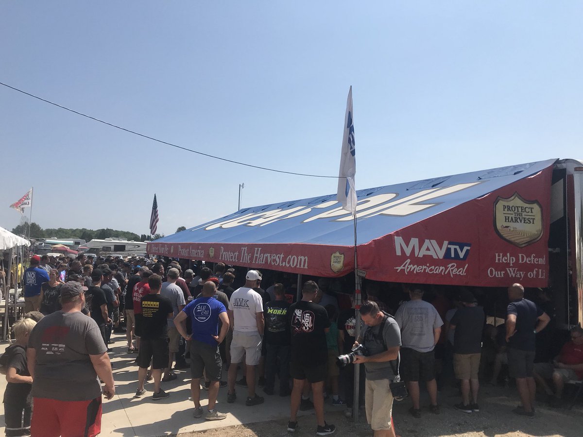 buyherfeelings's tweet image. The weekend is officially underway! The first drivers meeting is taking place @BRoffroadraces #TeamCooperTire #pro4 #pro2 #sttpro #offroad