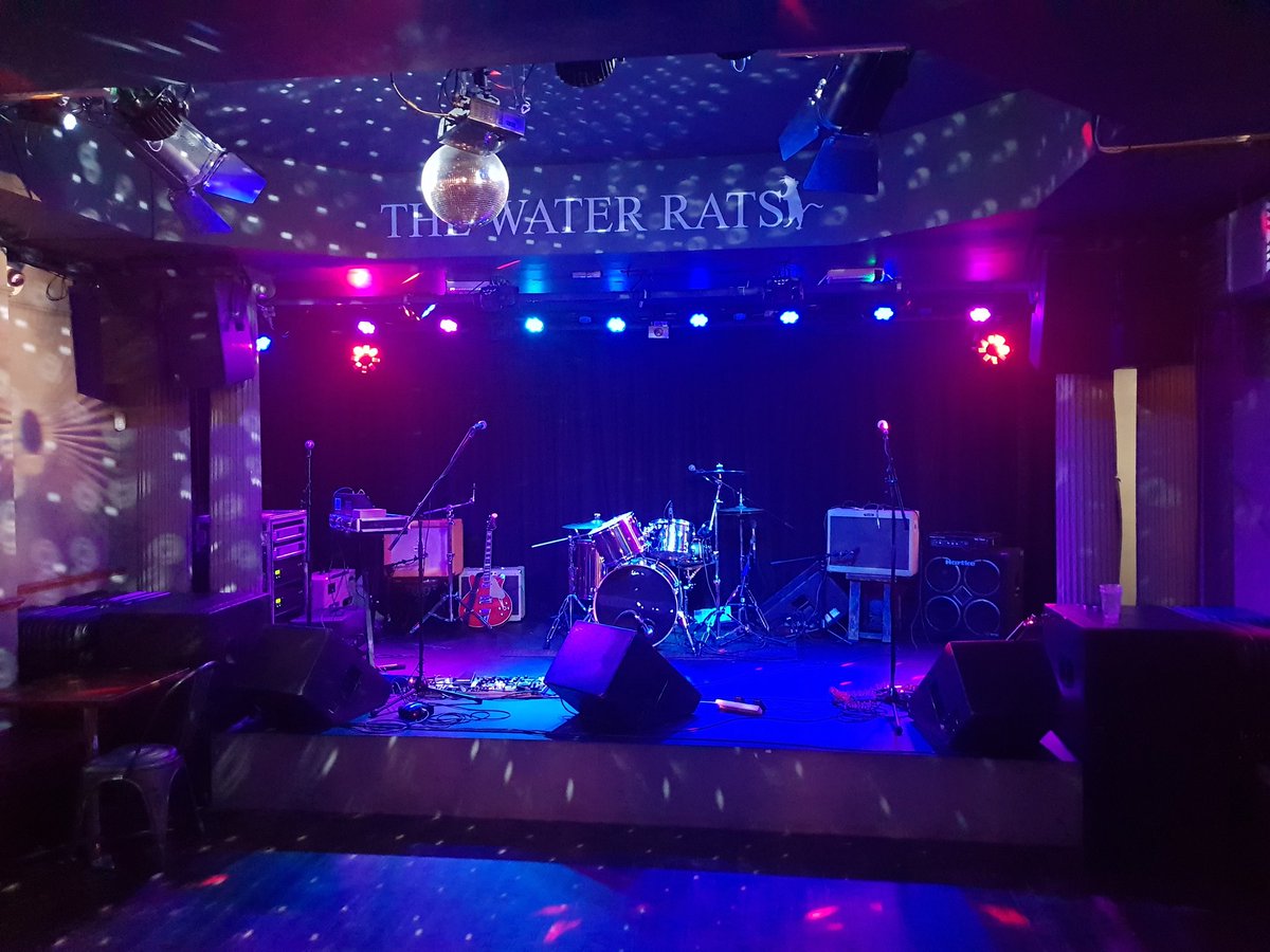MidnightEmbargo's tweet image. Ready to rock 🤘 There&apos;s still time to get down to the @Water_Rats in KX for two hours of brand spanking new music!
