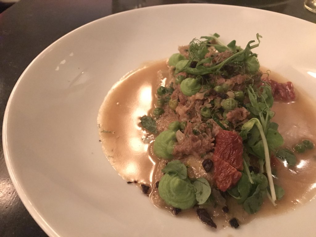 ataleofwander's tweet photo. Throwback to some of the beautiful food I ate in Canada. https://t.co/vU9Hsm5VXk