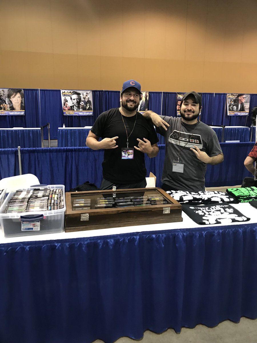 8biteric's tweet photo. Gonna be selling merch this weekend at @GameOnExpo , come grab yourself an 8-Bit Eric shirt! #gameonexpo #8biteric #youtuber https://t.co/u6b0K4oB5q