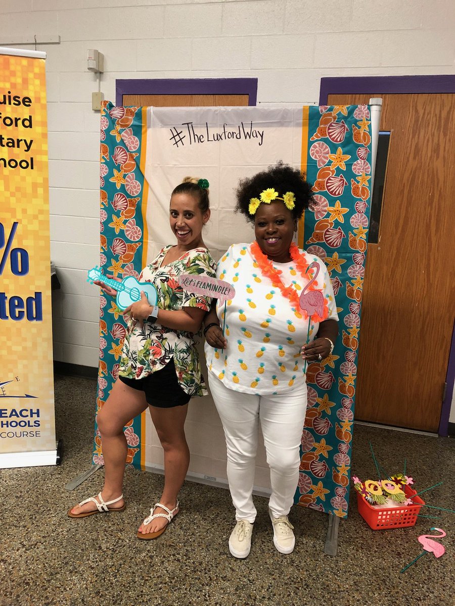 Wezywest2's tweet photo. Ready for a new School Season with Mrs.Jennifer Grant.We are emotionally Blended for Learning.❤️ https://t.co/RQWHmQCjuv