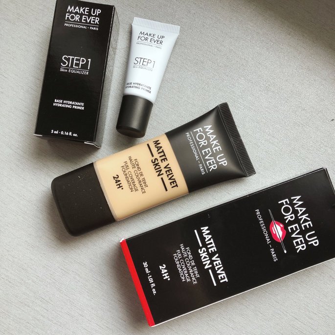 trulyindulgent's tweet photo. Thank you to Influenser and MakeupForever for this complimentary foundation to review and test out! I love it and it is a completely full coverage foundation that leaves the skin matte without drying it out. Will definitely be using this product more during the winter! https://t.co/GBshgKOg61