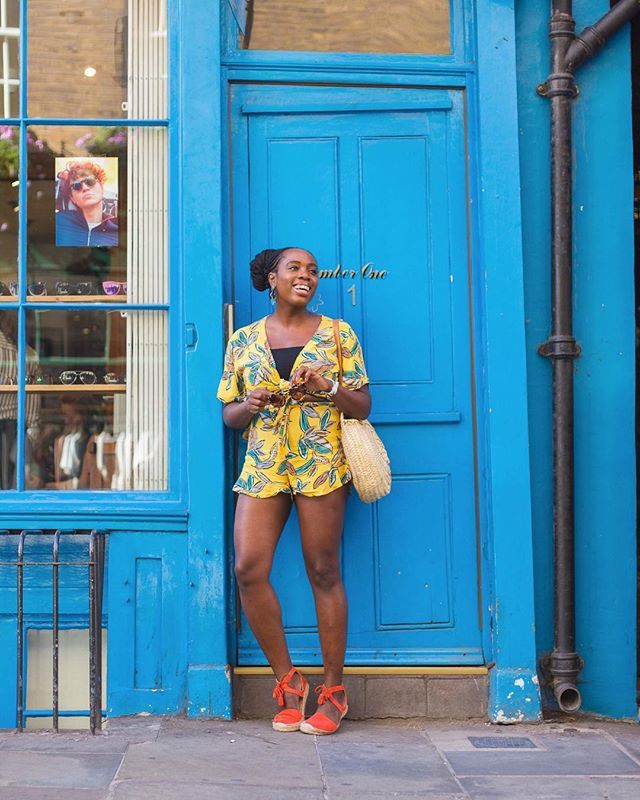 iamkristabel's tweet image. This outfit seems like a distant memory now. Today I’m dealing with soggy trousers and an umbrella that’s seen better days. 😂 Did anyone else dress inappropriately? 🤦🏾‍♀️
#averagegirlsize #midsizestyle #fulanibraids #inbetweenie #youbelongnow ift.tt/2nyNEBn