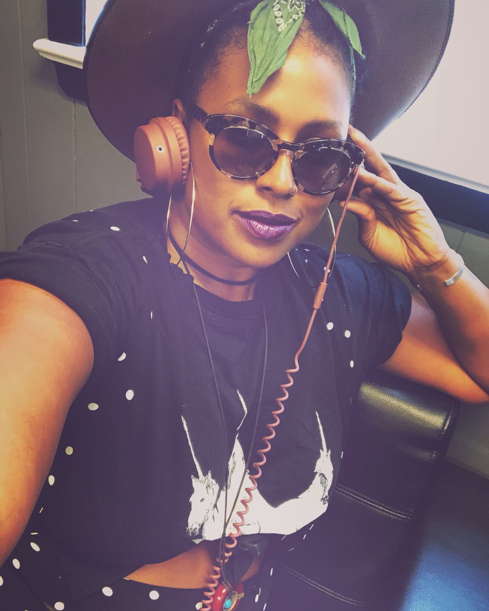 DevaMahal's tweet photo. Richmond!!!! Iβm so excited to be headed to play @richmondjazzfestival tomorrow!! Virginia, where you at? #RunDeepTour #VirginiaIsForLovers #unicorn #OnTheRoadAgain https://t.co/uJRk8zaaWL