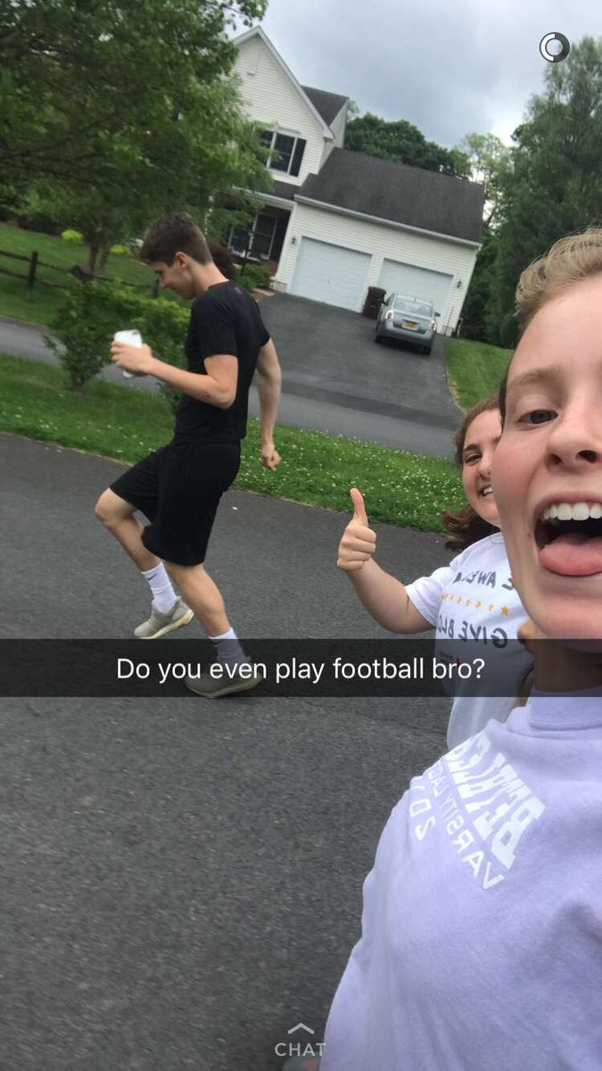 18hellL's tweet photo. Happy birthday to one of the greatest people ever @RenatoMaritato thanks for always being there for me (right across the street;)) https://t.co/UZxwl5WGlp