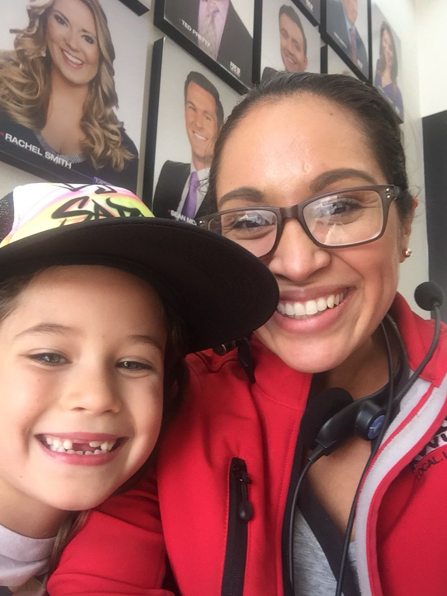 _croper's tweet image. DJ Sadako is in the House!! Seriously...the cutest 6 year old spinning vinyl tonight on MORE Access at 6:30 with @RACHELFOX5 and @SeanFOX5!! (Who we did not plan on being in the photo with us but made it anyway) #moreaccess