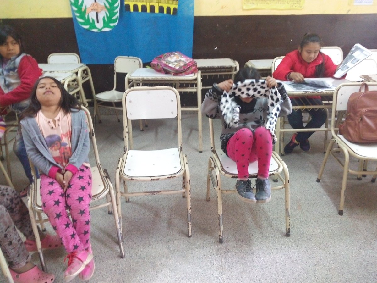 jju_lio's tweet photo. #NorteDeSalta #SomosCAI20 niños pintando caritas @aniberruezo @patriciapinasco @fguillesaavedra @fguillesaavedra @lescano_marite @juancarlosvilc @carla_teran26 @AylanDavid @RosaVas49649166 @CarinaBurgos10 @MarinaSilvanaA2 @Leandroaldana2 @carla_teran26 https://t.co/DRTdjDAhvr