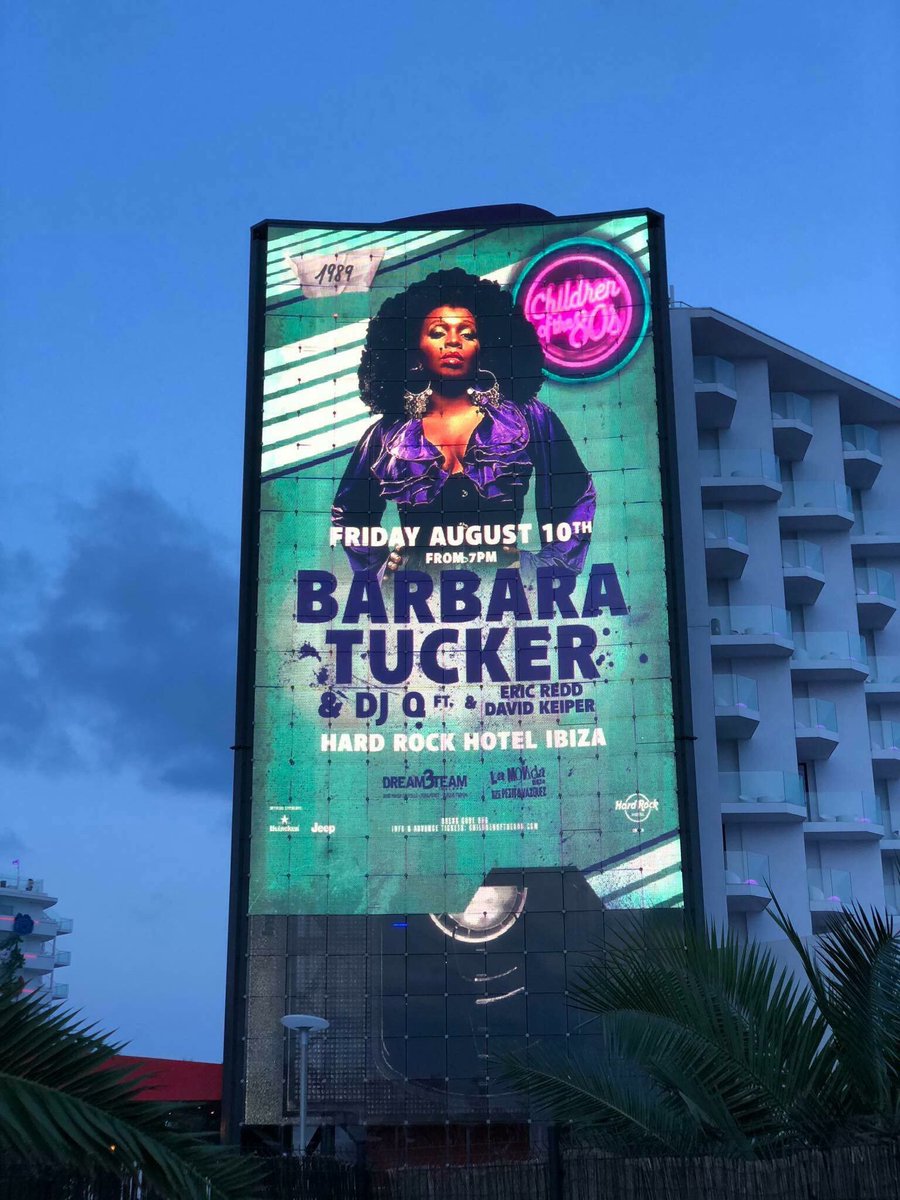 ericredd's tweet image. A Magical night on an island... Thanks to all of you for you love and support.
#Humbled