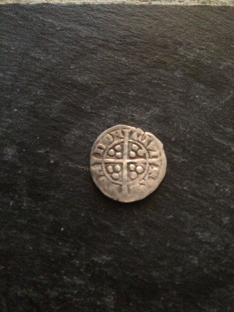 pauldwright3's tweet image. Couple of hours tonight this little beauty pop out, Edward 1st or 2nd not sure any id please cheers Paul