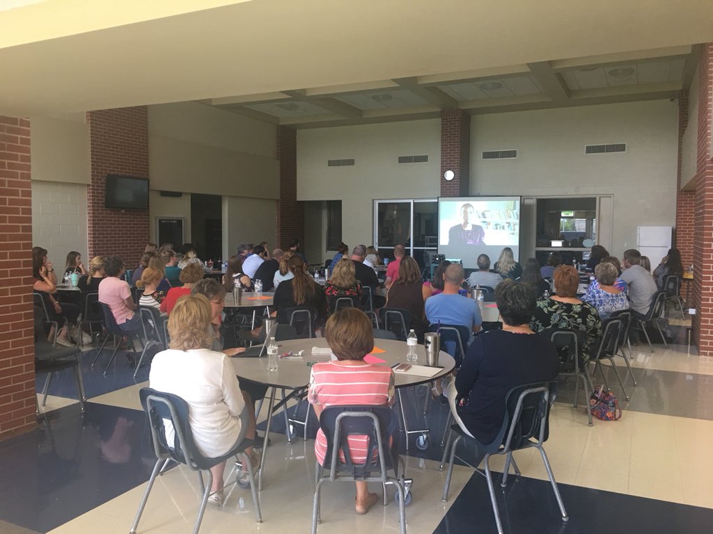 PovertyEdge's tweet image. With Remington/Whitewater today!
I love this district.
#resdesign
#all
#Resilience