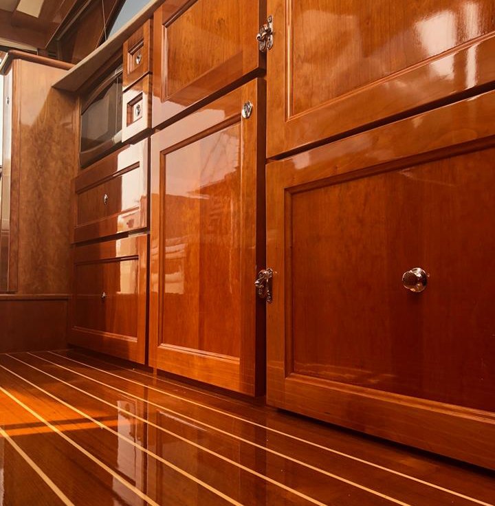 HinckleyYS's tweet photo. Let Hinckley Stuart give your teak varnish a brilliant finish. We strip and spray teak brightwork with clearcoat building up a finish that is lasting and beautiful.
-
-
-
#HinckleyYachtServices #HinckleyService #HYSStuart #Boatyard #Boat #Yacht #Varnish #Brightwork #Florida https://t.co/JFnX9hGpmh