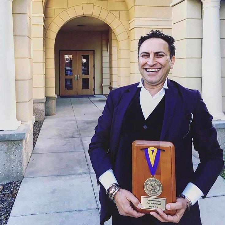 GivingMax's tweet photo. Thank you College of Idaho for the President's Medallion!

#inspired #community #gifted #giveback #maxgiving #instagood #feelingblessed https://t.co/bZYTtdhmoL