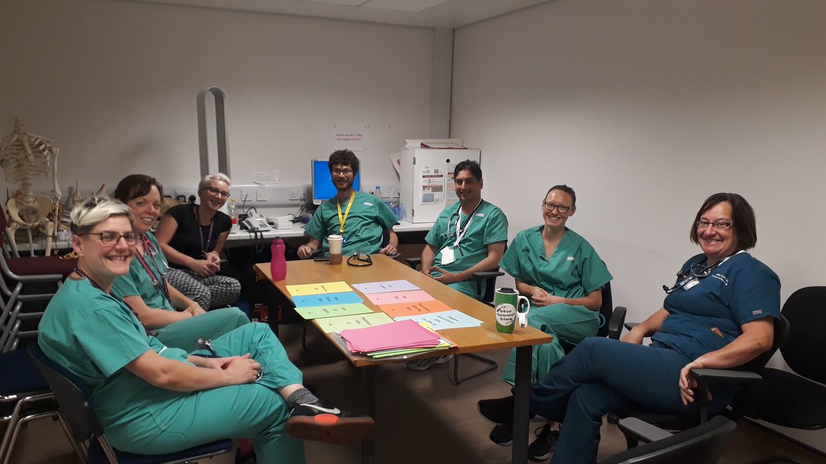 KirstyChallen's tweet photo. @SisterScrappy @DrSimonMc #randompatientgenerator in action with our fab middle grades & nurse clinicians yesterday. https://t.co/mxz6xHym0O