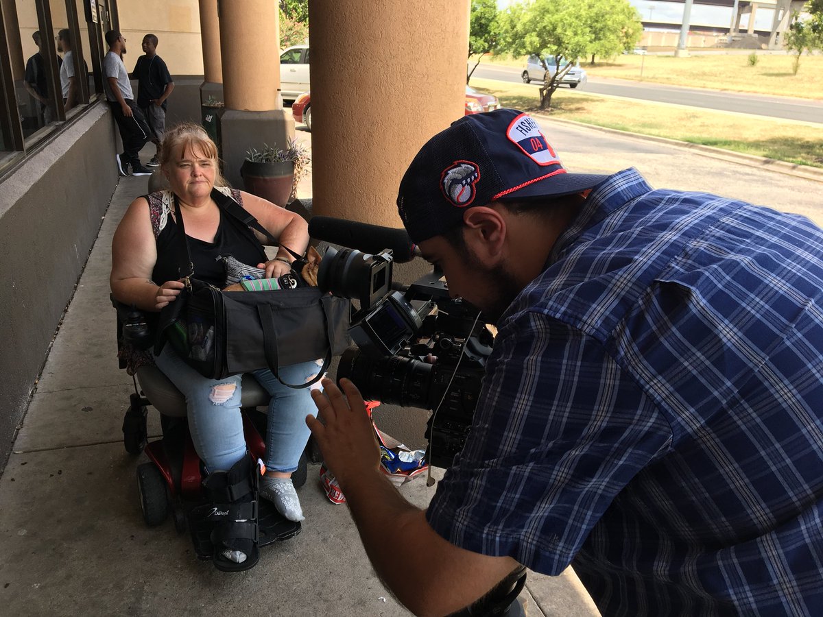 HcavagnaroNews9's tweet photo. Working with @JackCameraman today. Aimee, the woman were talking to, has been stuck in the Grey Hound bus station for 3 days and is finally getting out of here tonight. Hear why she was stuck and what the company has done to help her tonight at 10. @KVUE https://t.co/kZfj1XfyJI