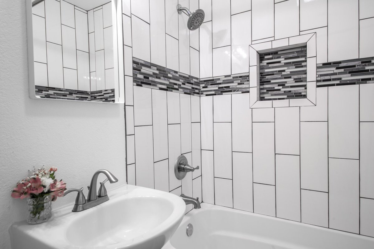 Absolute Charm tweet media