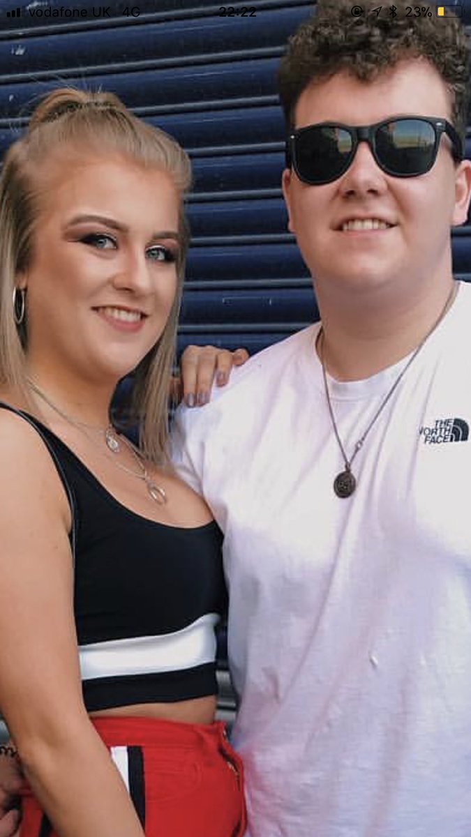 azzachilli234's tweet photo. Happy birthday @JessPilkingto10 have a class night x https://t.co/d3dBH4v0ZG