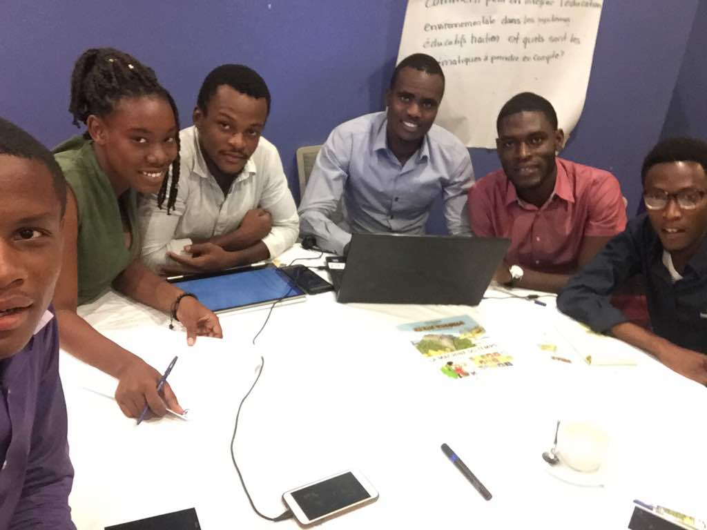 RachelleGeorges's tweet photo. #YouthDay 
#SafeSpaces4Youth https://t.co/B2rqTLUFUd