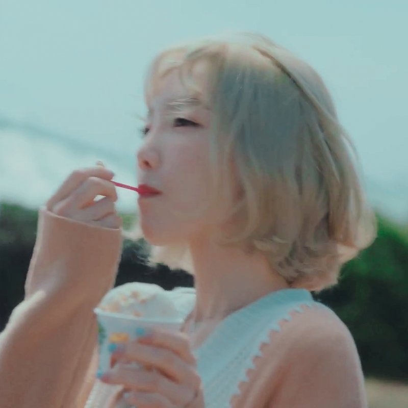 taeyeon pics tweet media
