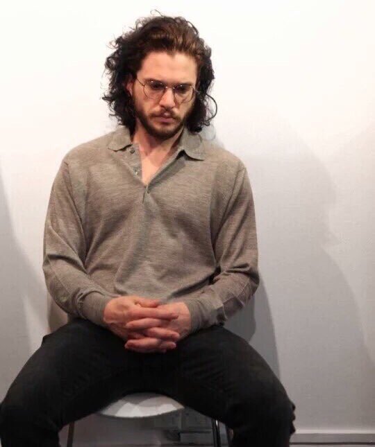 deckerstark_'s tweet photo. *waiting for a teaser or a poster or anything about season 8* https://t.co/7PpOEIzU7j