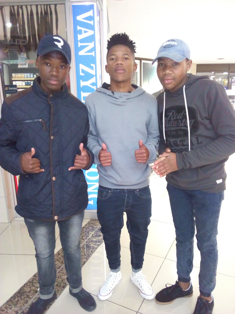 tau_austin's tweet photo. Me at waterfront being JOINED by a Celtic player TEBOHO https://t.co/iTrPonawYP