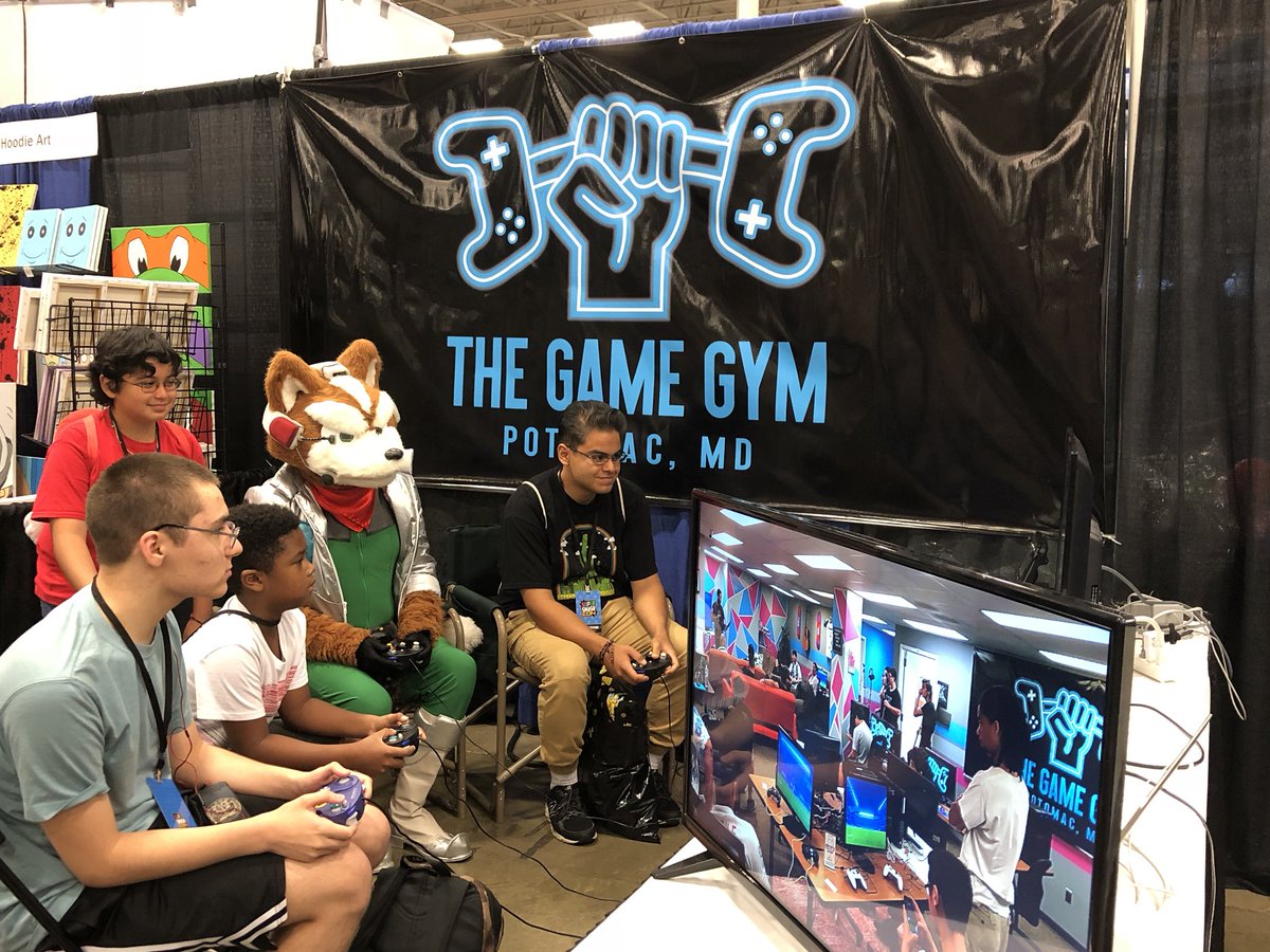 GameGymEsports's tweet photo. Alright. I’m not going to say we’re a big deal... but how many booths do you think THE #FoxMcCloud stops at to play #SuperSmashBros?
Probably not many 😂 #Priceless
#SuperSmashCon18 #SuperSmashCon #SmashCon18 #SmashCon #GameLocal #TheGameGym #youthesports #esports #DMVesports https://t.co/5SRUwxTqze