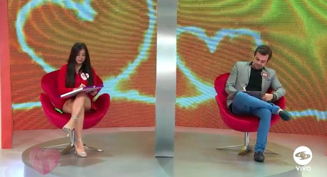 #EnamorándonosColombia
La compatibilidad entre Jacky y Mike no empezó muy bien 😂
bit.ly/2xMd7O2