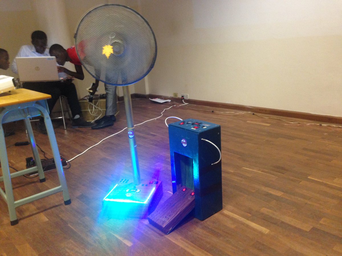 innovateghana's tweet photo. And the winner is.............
Omg!!!!!
Congratulations #TeamNastech!
A solar packed initiative to provide affordable solar energy to support the rural electrification policy!!!
#5YearsOn #innovategh18 #ODOFChallenge #STEM #Ghana https://t.co/zeKahnj5mo