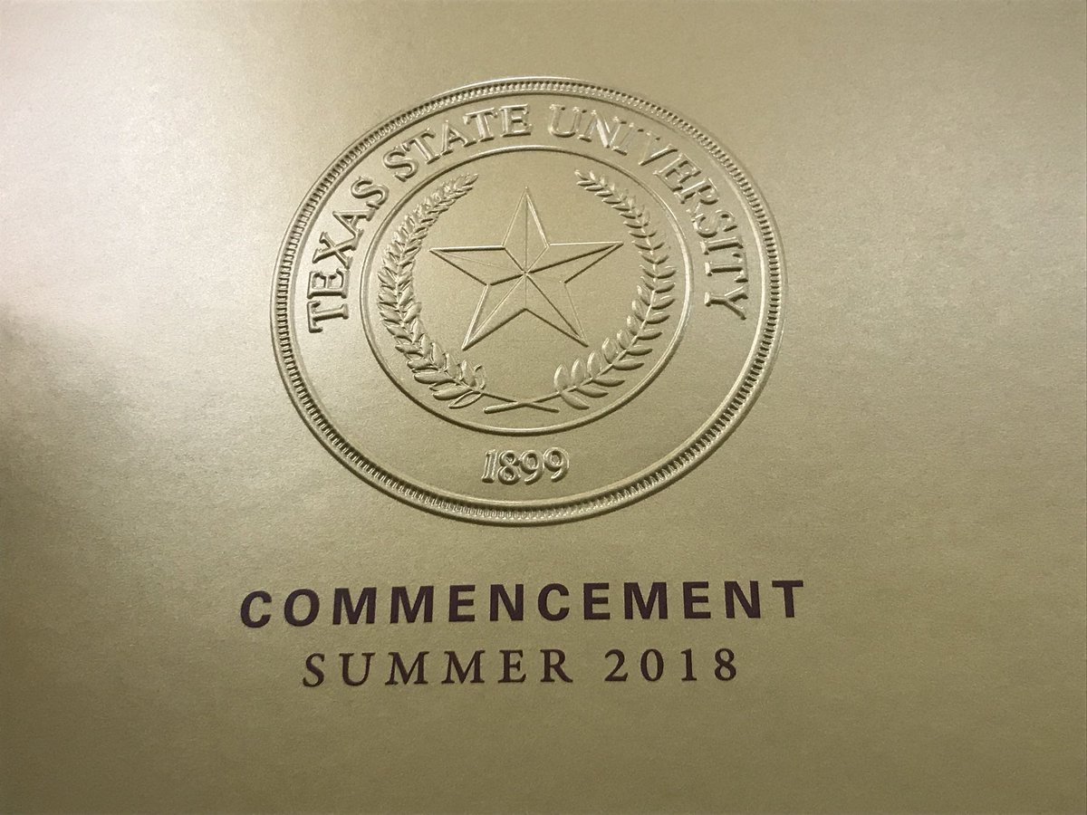 fishbeck_m's tweet photo. Graduation 2018 #TexasState -@fishbeck_m https://t.co/kE0KeriyWW