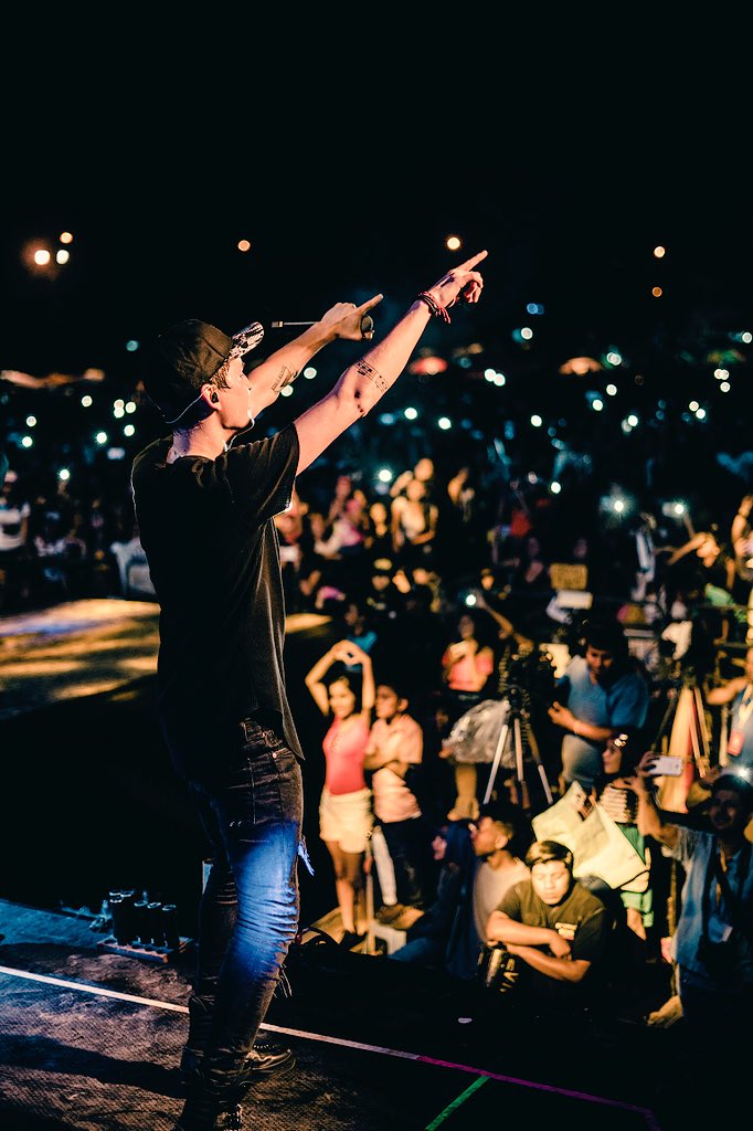 christophervele's tweet image. Ecuador 🇪🇨 gracias por su cariño ❤️ Próxima parada Chicago