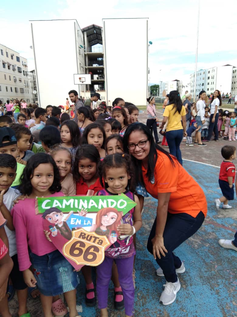 MarthaBalaguer4's tweet photo. En clausura de EBV 262 niños atendidos palo negro en #CercadeTi2018 @R36402431 https://t.co/Mczd3oLX9q