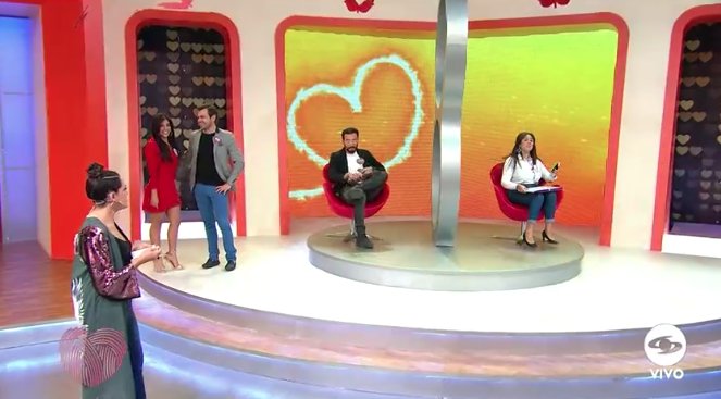 #EnamorándonosColombia
Aquí están nuestras dos parejas finalistas, ¿quién ganará? 😂
bit.ly/2xMd7O2