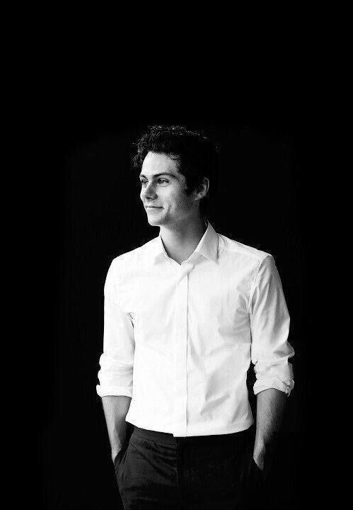 ylesghost's tweet photo. Però le foto di Dylan a quest’ora non mi fanno bene...

#tiziaparty https://t.co/PcVcEbVUSu