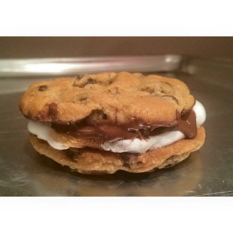 TheSugarShack12's tweet photo. Did you know our best seller is our cookie sandwich? Which is basically a Smore... but better! #nationalsmoresday https://t.co/JI8q2cgbPM