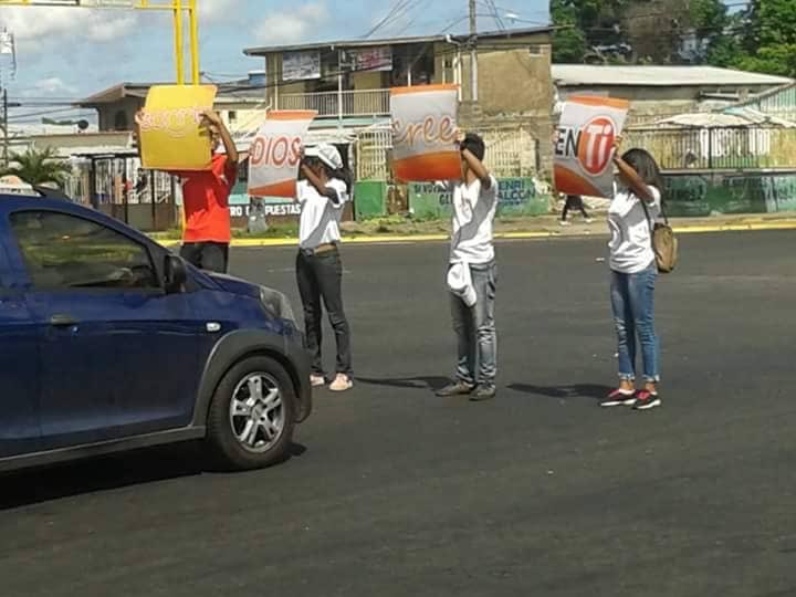 prleones's tweet photo. Juventud activa en #CercaDeTi2018 https://t.co/cibpXMkkb9
