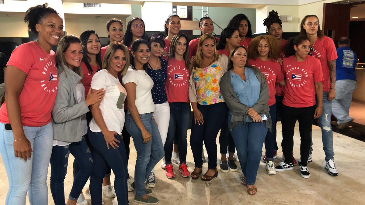 📸 #SelecciónPUR visitó hoy el <a href="/MunicipioManati/">Municipio de Manatí</a>, pueblo sede del #CentrobasketFEM que se jugará del 20-24 de agosto. 

Boletos 🎟 en bit.ly/centrobasketfem

Compañía de Turismo de Puerto Rico, auspiciador oficial del Centrobasket Femenino. 

#VoyTuristeando