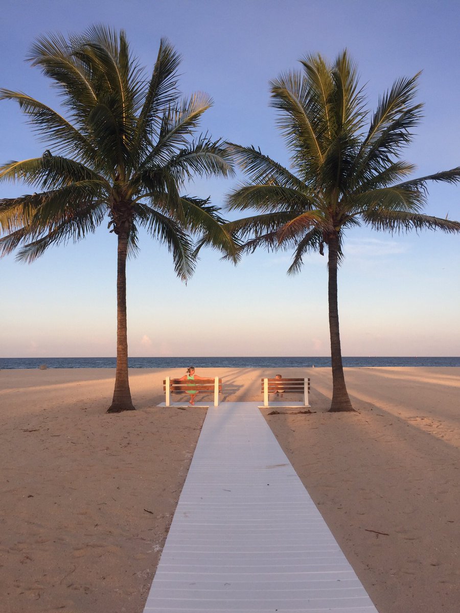The Harbor Beach Area of Fort Lauderdale is One of the Finest in Florida. Read about it here...csiderealty.com/2018/08/10/get…
#HarborBeach  #FortLauderdale #FortLauderdaleBeach #Realtor #RealEstate #RealEstateAgent #Florida