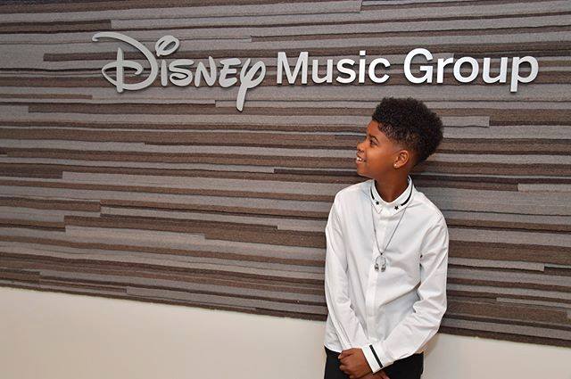 rwmsgroup's tweet photo. BREAKING NEWS! Congrats to @JDMcCrary!! Today he made history, &amp; officially joined the #Disney/Hollywood Records Family as the YOUNGEST Male solo artist signed! #JDMcCrary #YoungLegend #VeryMcCrary #YoungSimba #Simba #LionKing #McCrazies #Disney #DisneyHollywoodRecords #RWMSGroup https://t.co/ALPNUUqPVK