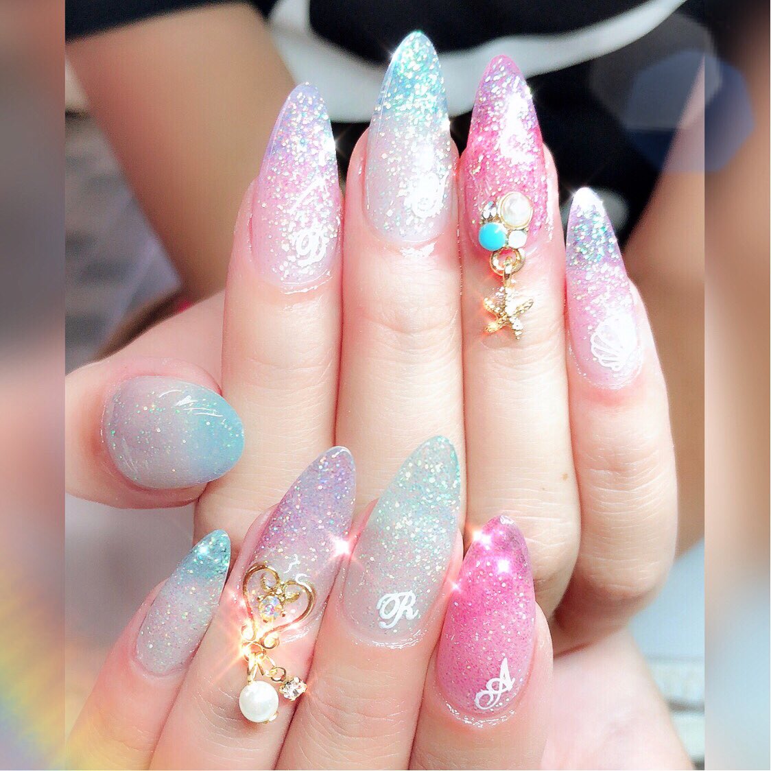 ꮯᴴᴵᴮᴵ お客様nail Summer Nail Colorful Nail Cute Gel Gelnail Nails Nailart Naildesign Fashion Pink Summer Purple White Blue 夏 Colorful ジェルネイル スカルプ ネイル オシャレ ネイルアート